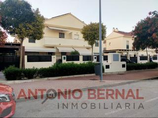 Casa aparellada a Puertas del sur - Guadabajaque