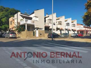 Maison jumelée à Parque Atlántico - Ronda este
