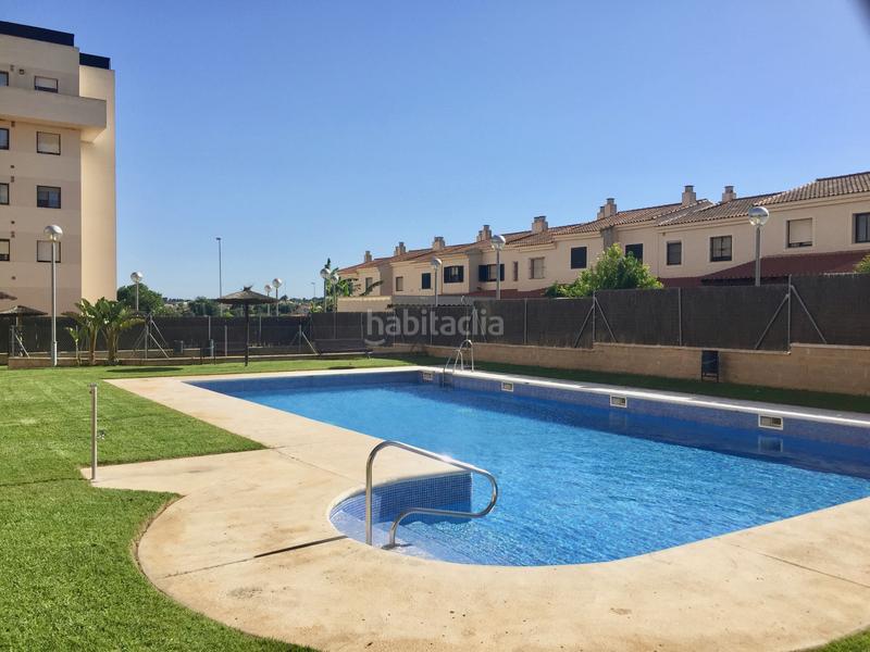 Foto 707f0873-688e-4d40-b685-cbbbbb3b834a. Pis amb aparcament piscina a El Rocío - La Milagrosa Jerez de la Frontera