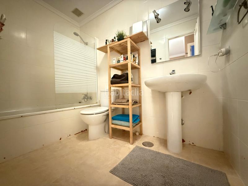 Foto d234c37d-6a4b-4a48-9a86-d70d9f8b8609. Casa adossada amb xemeneia a Caballero Bonald-S. José Obrero-Guadalcacín Jerez de la Frontera