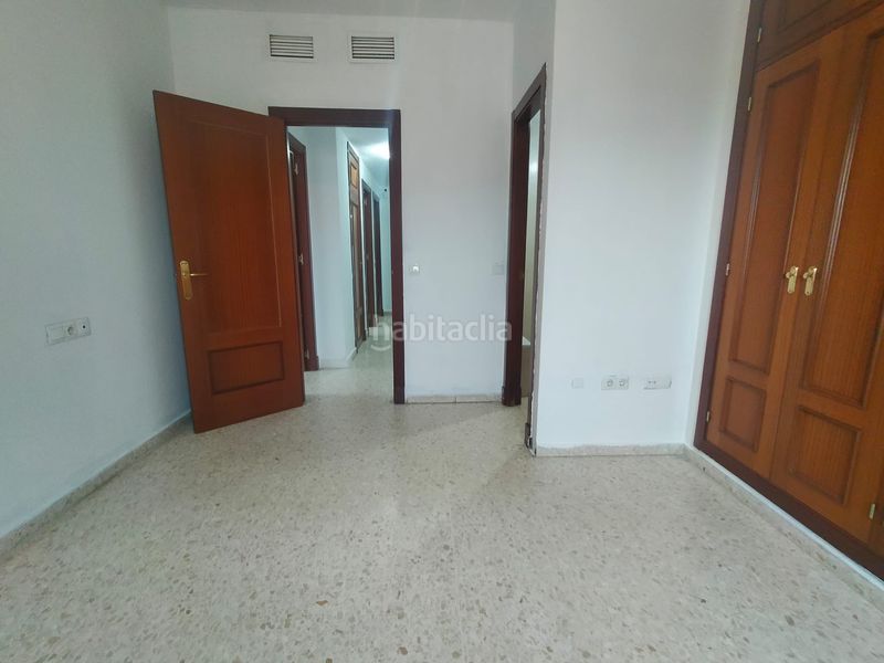 Foto 3f6cc5b6-19ae-4292-9e5e-73158d8fa510. Piso en Parque Atlántico - Ronda este Jerez de la Frontera