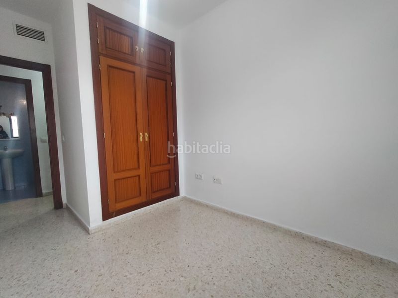 Foto cdb01c9f-585c-4c07-90d0-ee2d7fe6ce0d. Piso en Parque Atlántico - Ronda este Jerez de la Frontera