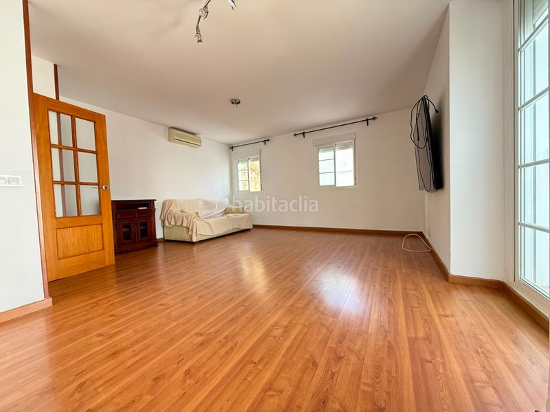 Foto b8e1e854-30ca-43fe-9084-8f6cfdfa23a9. Duplex con parcheggio in Centro Jerez de la Frontera