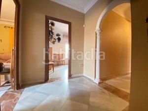 Foto 46258bb0-e439-4a00-9d41-d9dae3b1a801. Casa amb aparcament a Caballero Bonald-S. José Obrero-Guadalcacín Jerez de la Frontera