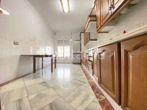 Foto d29d4faa-0a24-4dd9-8d06-cb52d1ee472a. Casa amb aparcament a Caballero Bonald-S. José Obrero-Guadalcacín Jerez de la Frontera