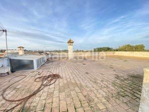 Foto e57f2684-a4d7-458b-9cd7-164ba04f7ce1. Casa amb aparcament a Caballero Bonald-S. José Obrero-Guadalcacín Jerez de la Frontera