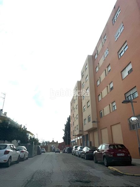 Foto 42d22fef-bc9d-4909-a19c-1a9b36e3fac0. Parking coche boxplaza de garaje en venta en san juan de aznalfarache en Mairena del Aljarafe