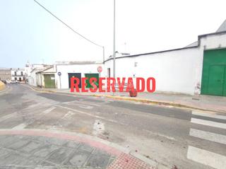 Casa aparellada  N/a. Casa en venta en almensilla