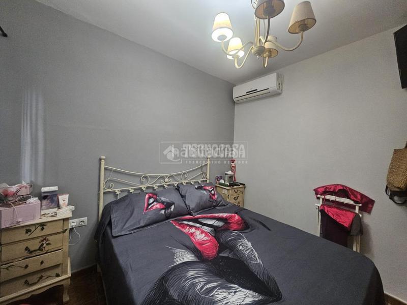 Foto a636d8f6-0d2b-40a8-8f68-bdbac7462bf0. Maison jumelée dans Santa Eufemia Tomares