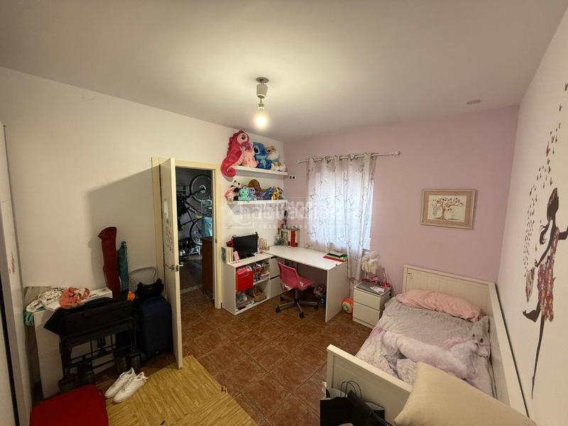 Foto dff5b727-eecd-4943-91ee-4c05b662f67c. Maison jumelée dans Santa Eufemia Tomares