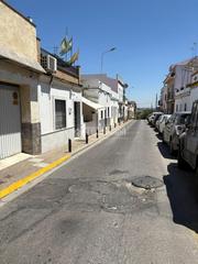 Maison jumelée à Barrio Alto. Casa en venta en san juan de aznalfarache