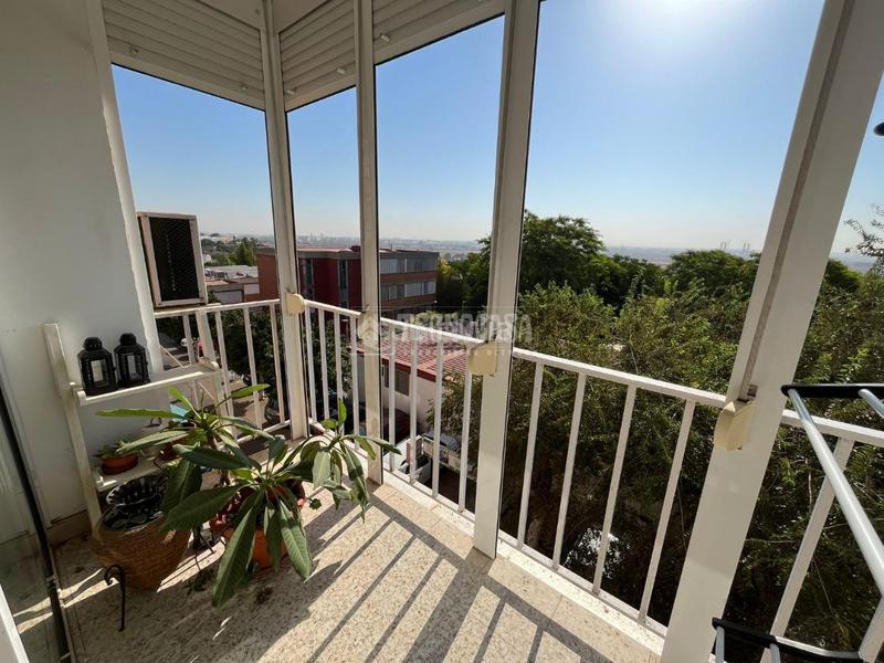 Foto 33339327-b9fc-4084-a407-f0b8de9654ab. Piso  en venta en Barrio Alto San Juan de Aznalfarache