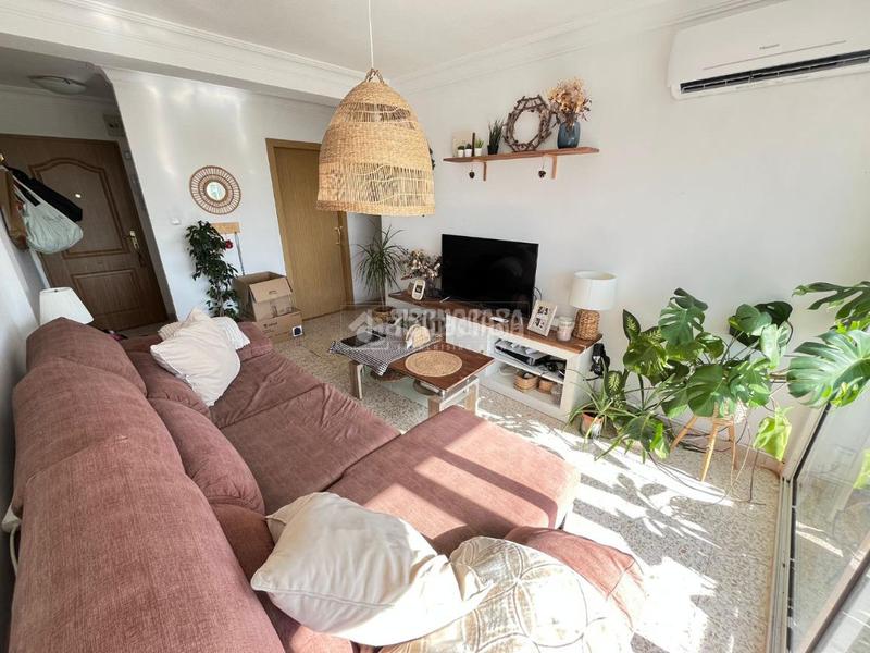 Foto ac5f40b1-f797-4818-8a5e-bf775a082f63. Piso  en venta en Barrio Alto San Juan de Aznalfarache