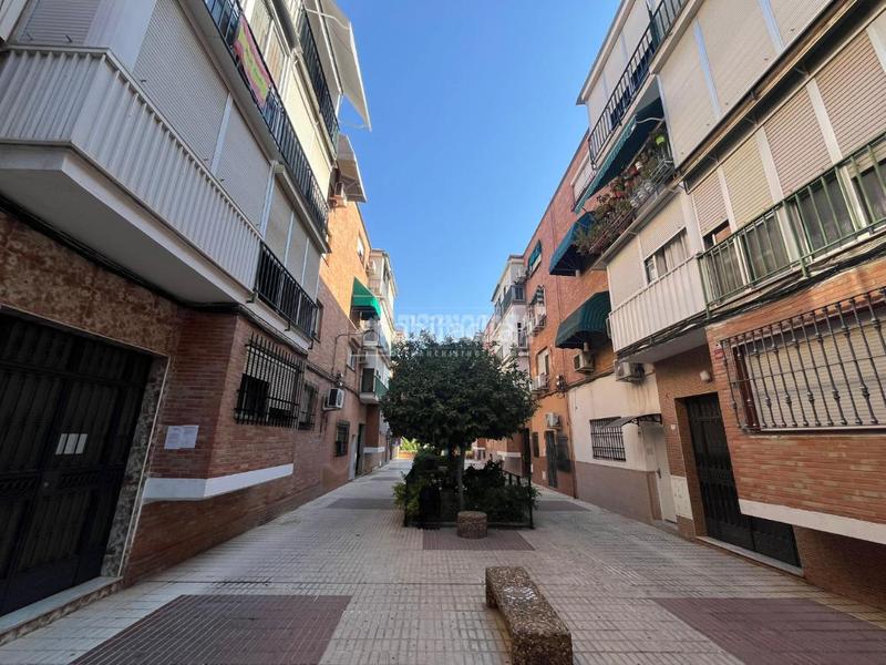 Foto f0309fc9-16c6-456b-9b18-9a2cbb7ae352. Piso  en venta en Barrio Alto San Juan de Aznalfarache