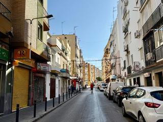 Appartamento in Barrio Alto. Piso en venta en san juan de aznalfarache