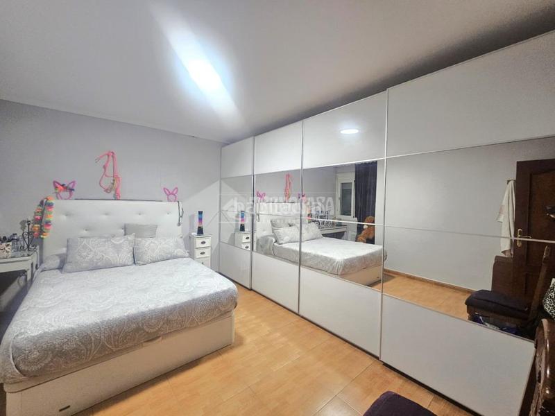 Foto ea12a469-ccfa-49aa-bbd1-769d2f775f00. Appartement dans Lepanto Mairena del Aljarafe