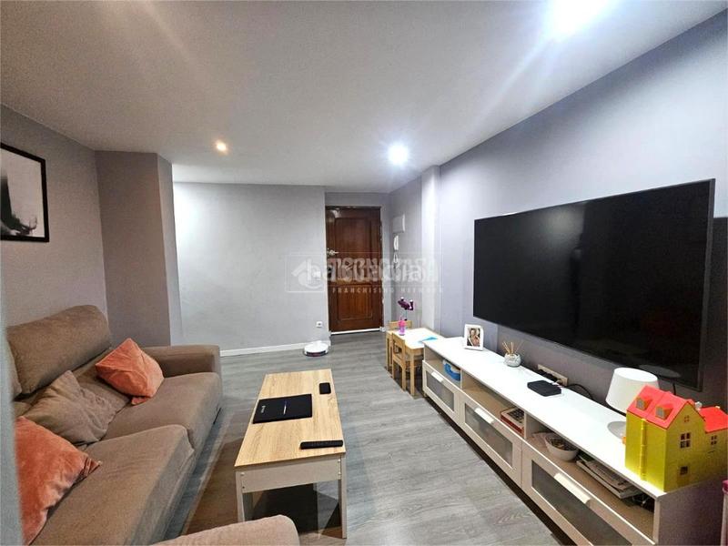 Foto b4d64c3e-0fc0-4c67-8e2d-a143951f682c. Piso  en venta en Lepanto Mairena del Aljarafe