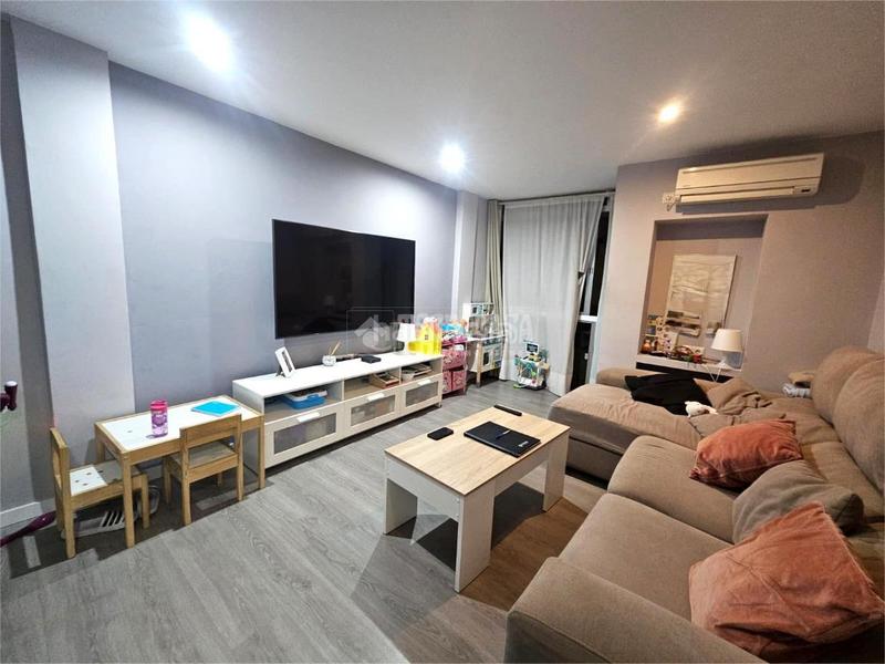 Foto d91f15cb-a723-4733-9d12-fc246de9630a. Piso  en venta en Lepanto Mairena del Aljarafe