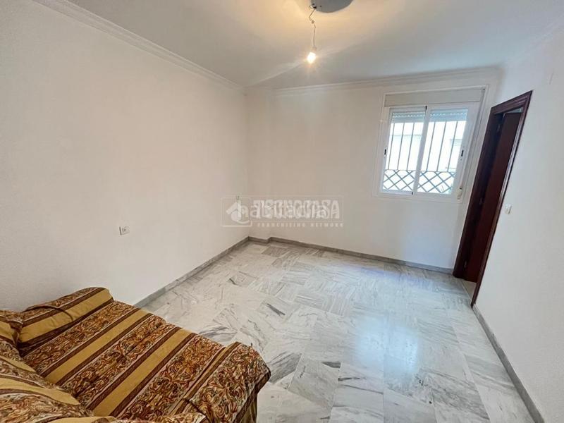 Foto 515c8968-2ad7-4176-98cf-9822a393c8e4. Appartamento in Ciudad Aljarafe Mairena del Aljarafe