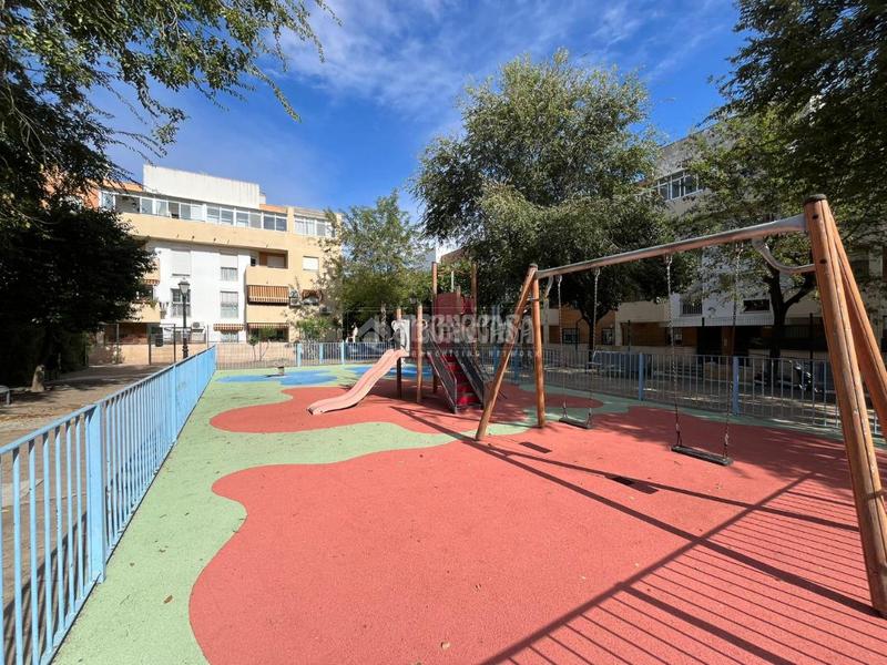 Foto 78a75815-1d89-471f-b00c-fbec41b90ae9. Appartamento in Ciudad Aljarafe Mairena del Aljarafe