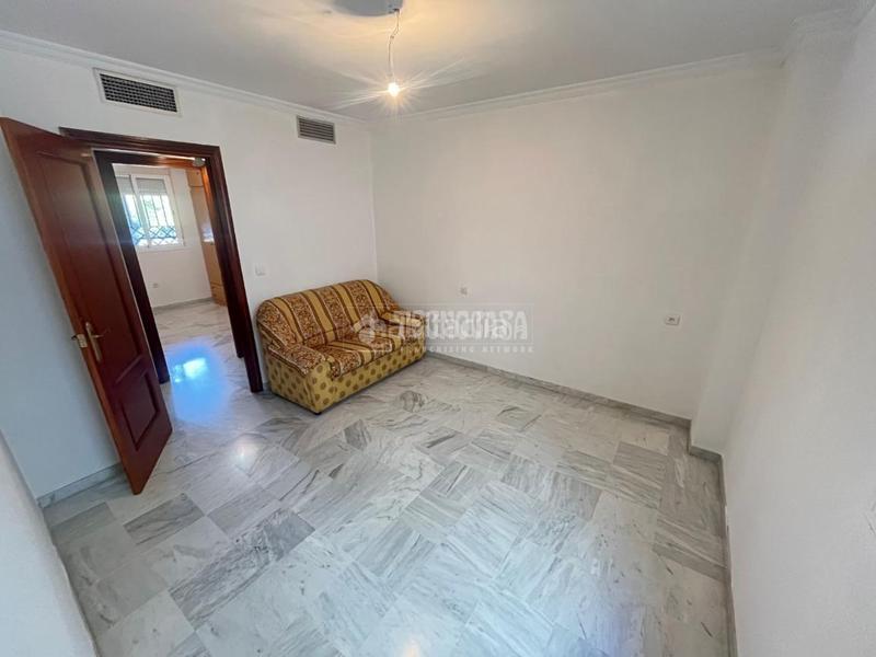 Foto e3e01634-1c2f-4d98-a0e5-5103c5e5656b. Appartamento in Ciudad Aljarafe Mairena del Aljarafe