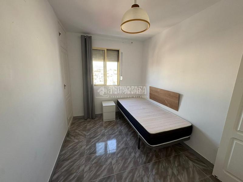 Foto 1fbd1b38-3a9e-4973-b16d-16a56975884b. Pis a Barrio Alto San Juan de Aznalfarache