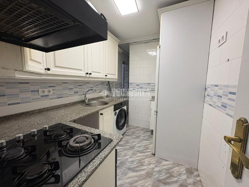 Foto 4d099f0d-6acf-498e-adfa-5197290f0d1c. Pis a Barrio Alto San Juan de Aznalfarache