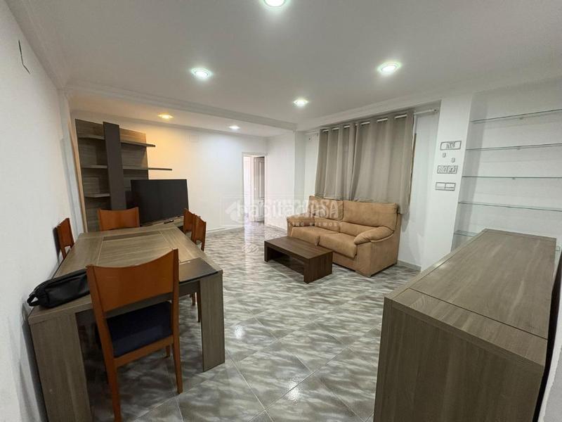 Foto c5d4dec2-d1dd-4b89-b6d1-6cfd3827b32f. Pis a Barrio Alto San Juan de Aznalfarache