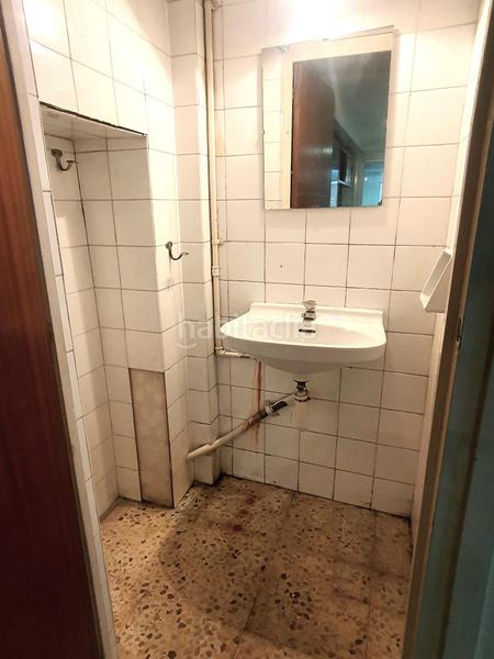 Foto 899606e1-6898-4b91-9b68-d73ddc89ed27. Miete geschäftsraum in Horta Barcelona