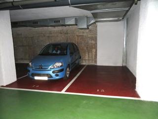 Parking coche en La Nova Esquerra de l´Eixample. Plaza de parking en alquiler en la calle vilamari
