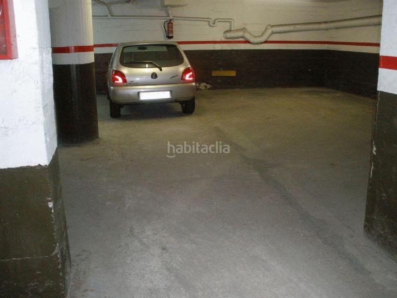 Foto 18e984bd-3e81-4f72-abfa-e2f7d989b771. Alquiler parking coche plaza de parking en alquiler para dos motos o una moto grande en Barcelona