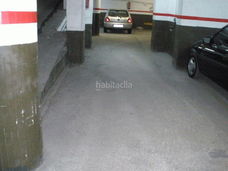 Foto 5be65820-6b44-4cf5-8483-cf6dce18469e. Alquiler parking coche plaza de parking en alquiler para dos motos o una moto grande en Barcelona