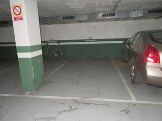 Miete Autoparkplatz in Sant Antoni. Gran plaza de parking en la calle manso