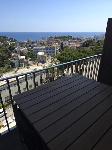 Foto 4e370ab2-9f55-453f-86d7-45d38f6daf8e. Ático  totalmente reformado a estrenar en lloret en Lloret de Mar