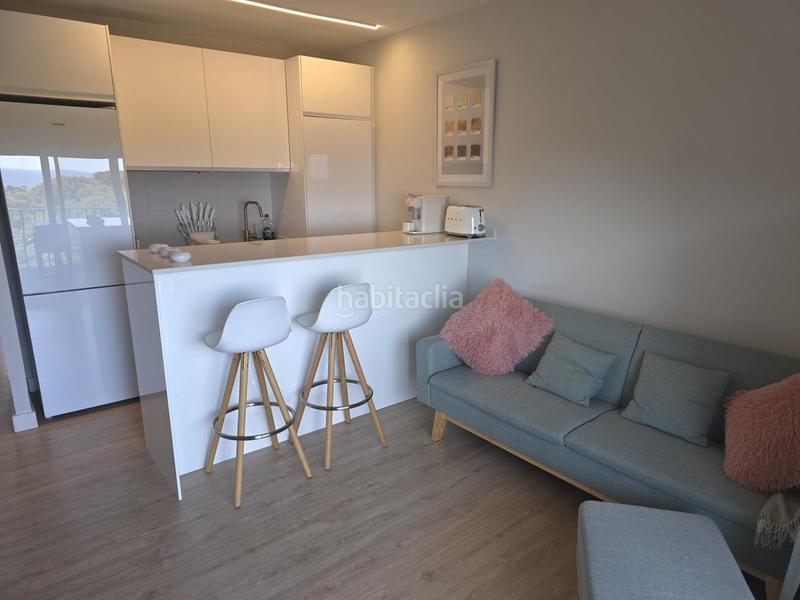 Foto 8b86412a-2ea3-4915-9898-ddf262561ea3. Ático  totalmente reformado a estrenar en lloret en Lloret de Mar