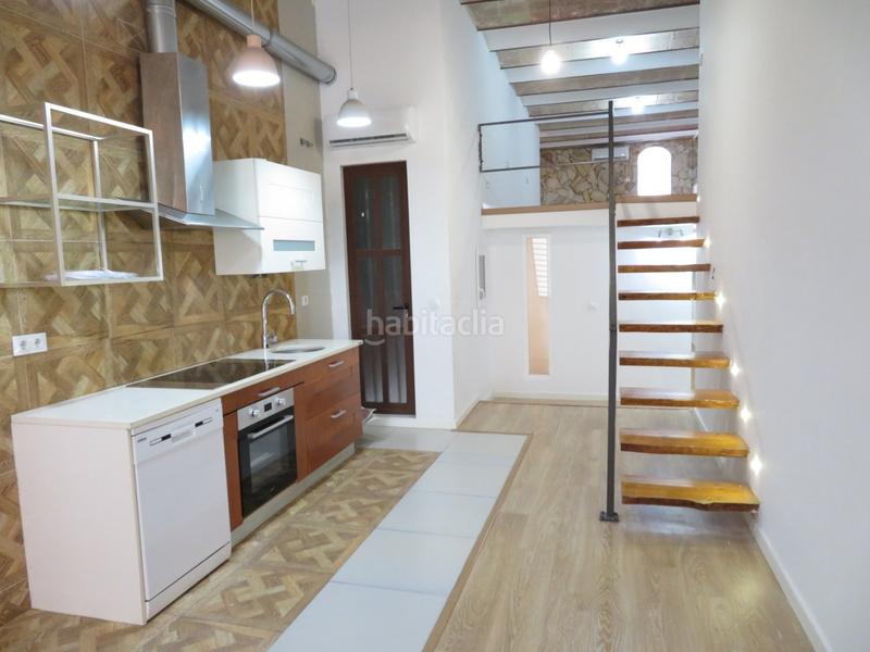 Foto c4d6a47a-30aa-4af6-a5ae-5d3680515a8b. Lloguer planta baixa a El Camp de l´Arpa del Clot Barcelona