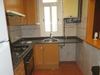 Appartement  Calle d'elkano. Bonito piso en poble sec