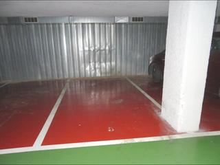 Parking coche en Calle vilamari 104