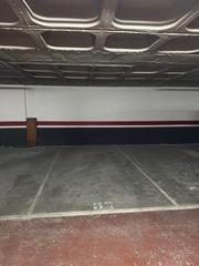 Miete Autoparkplatz in Calle de floridablanca 66. Plaza de parking en alquiler en la calle floridablanca para coch
