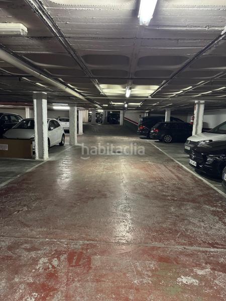 Foto 554ef87a-ce38-4720-8faf-b500e4f845d1. Location parking voiture dans carrer de floridablanca 66 dans Barcelona