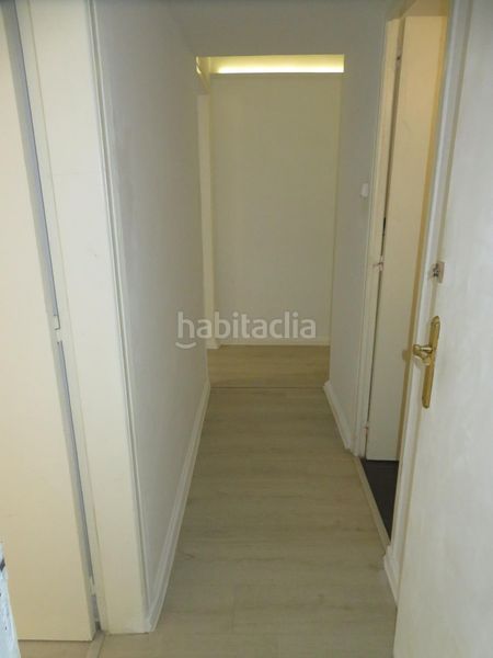 Foto 19a578f9-d615-461d-9fae-840b835327d6. Pis a Sant Antoni Barcelona