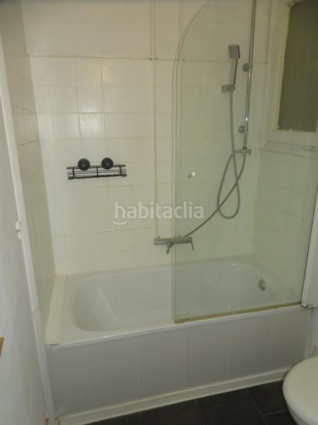 Foto eaec1978-1803-46e3-9423-c185a0dc116d. Pis a Sant Antoni Barcelona