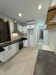 Affitto Piano terra  Carrer palma. Solo aceptan parejas o persona sola!  planta baja de 2 habitacio