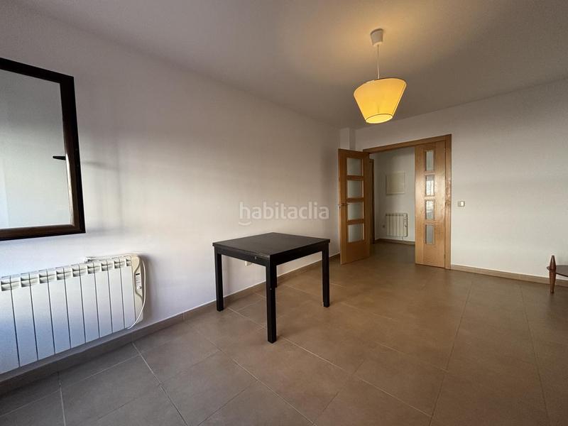Foto d9a7f6f8-e823-4e98-be2b-6472af760e2b. Miete erdgeschoss mit heizung in Camarena