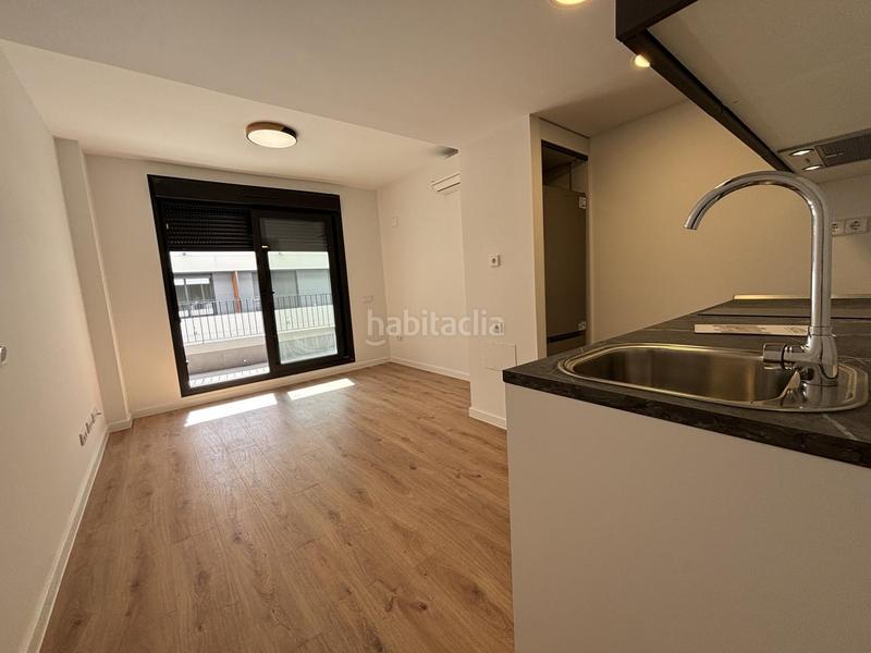 Foto a221f330-7c54-46b3-a480-14ecaa37f1e8. Location studio dans Polígono Industrial-Norte San Sebastián de los Reyes
