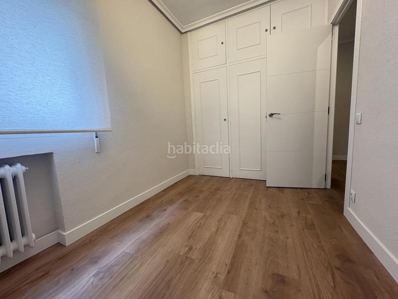 Foto 7551d0db-7f15-4b39-8b07-9919fcf3e523. Location appartement avec chauffage parking dans Guindalera Madrid