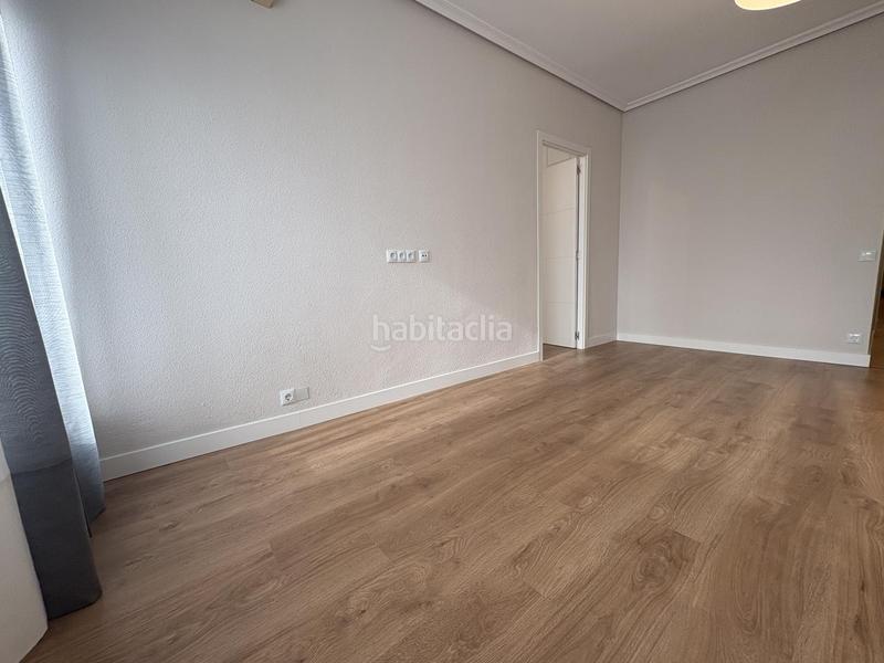 Foto b655f64c-478a-405c-bd46-691a8d665f66. Miete etagenwohnung mit heizung parking in Guindalera Madrid