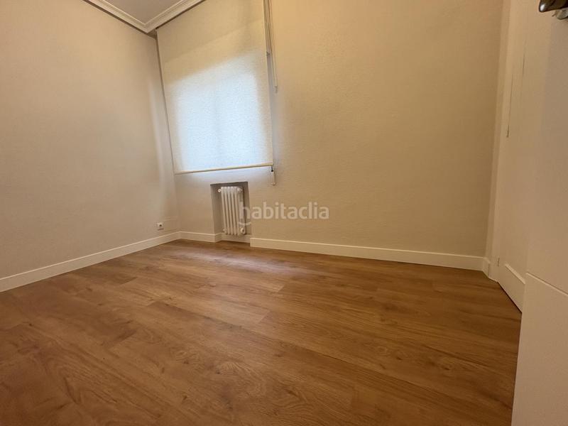 Foto 2327b374-64cb-4670-927e-2c0cb76de2b5. Rent flat with heating parking in Guindalera Madrid