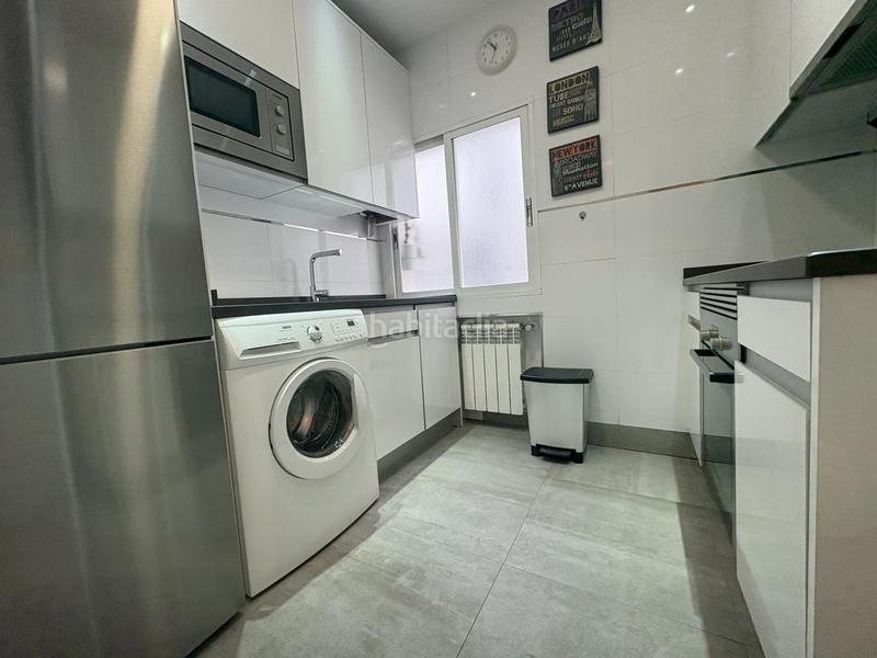 Foto 5360acf3-c5c6-4c5f-962b-b6cee148f48d. Rent flat with heating parking in Guindalera Madrid