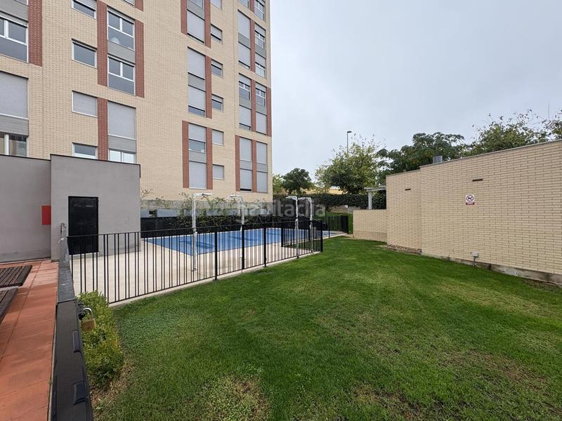 Foto d581f3f6-af09-42d6-955e-4ad4d3ecd898. Affitto appartamento con riscaldamento parcheggio piscina in Tres Cantos